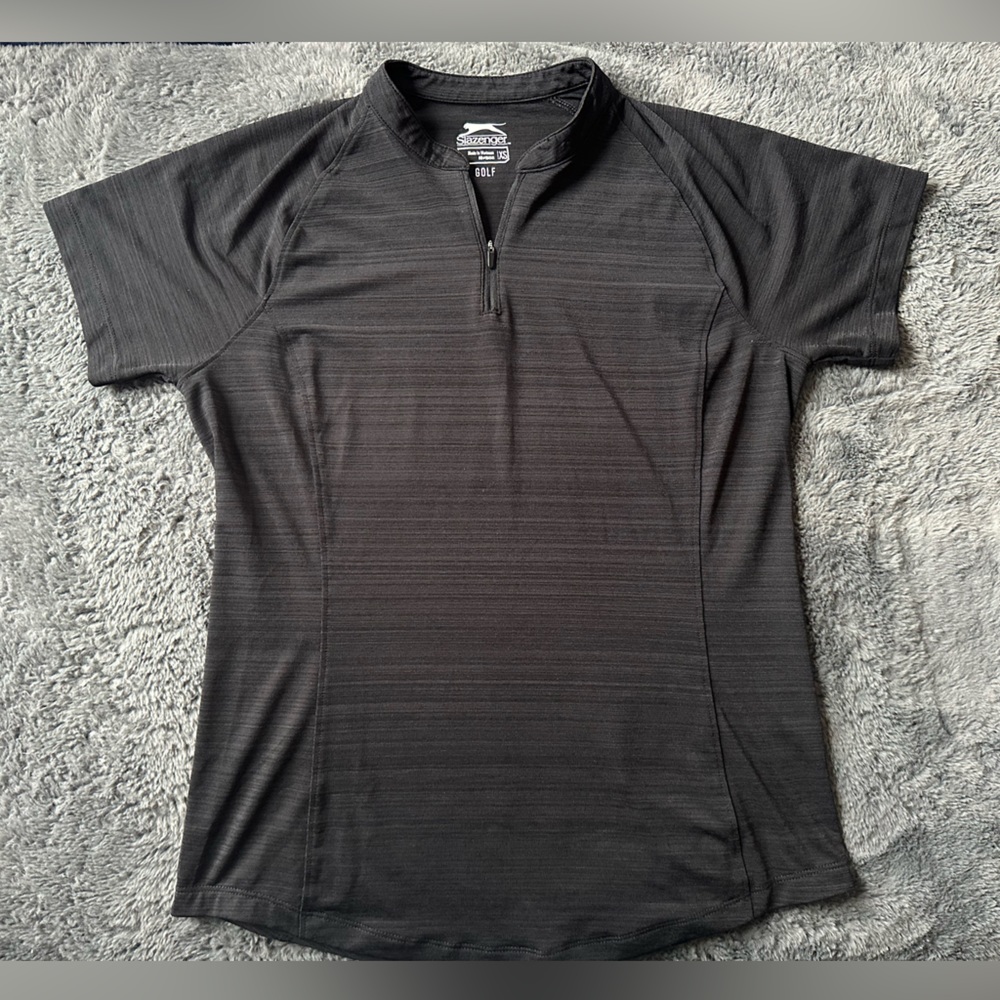Golfing shirt from dicks sporting goods. Size XS.